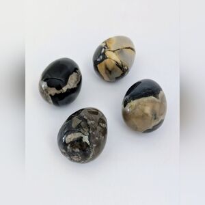 Four Agate Egg's